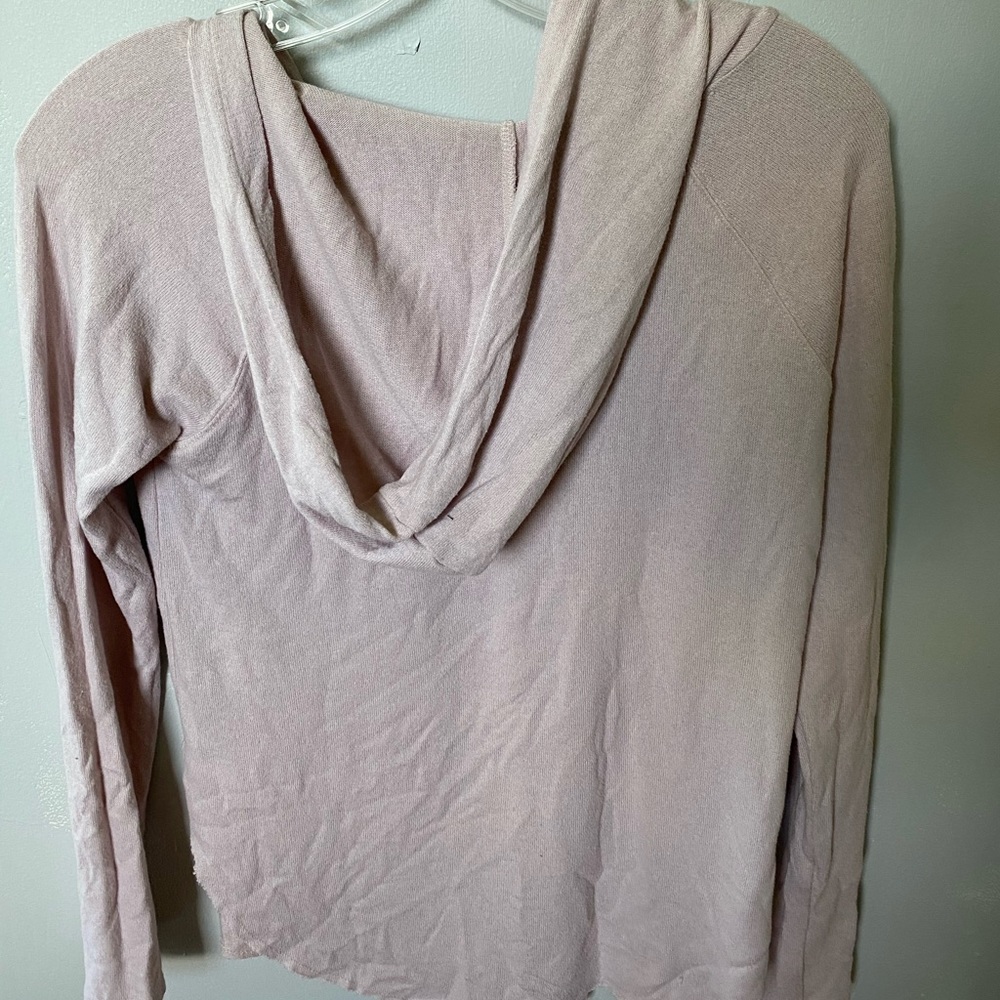Light Pink American Eagle Pullover. - image 2